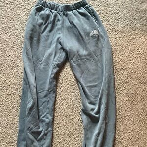 Brandy Melville Rosa Sweatpants